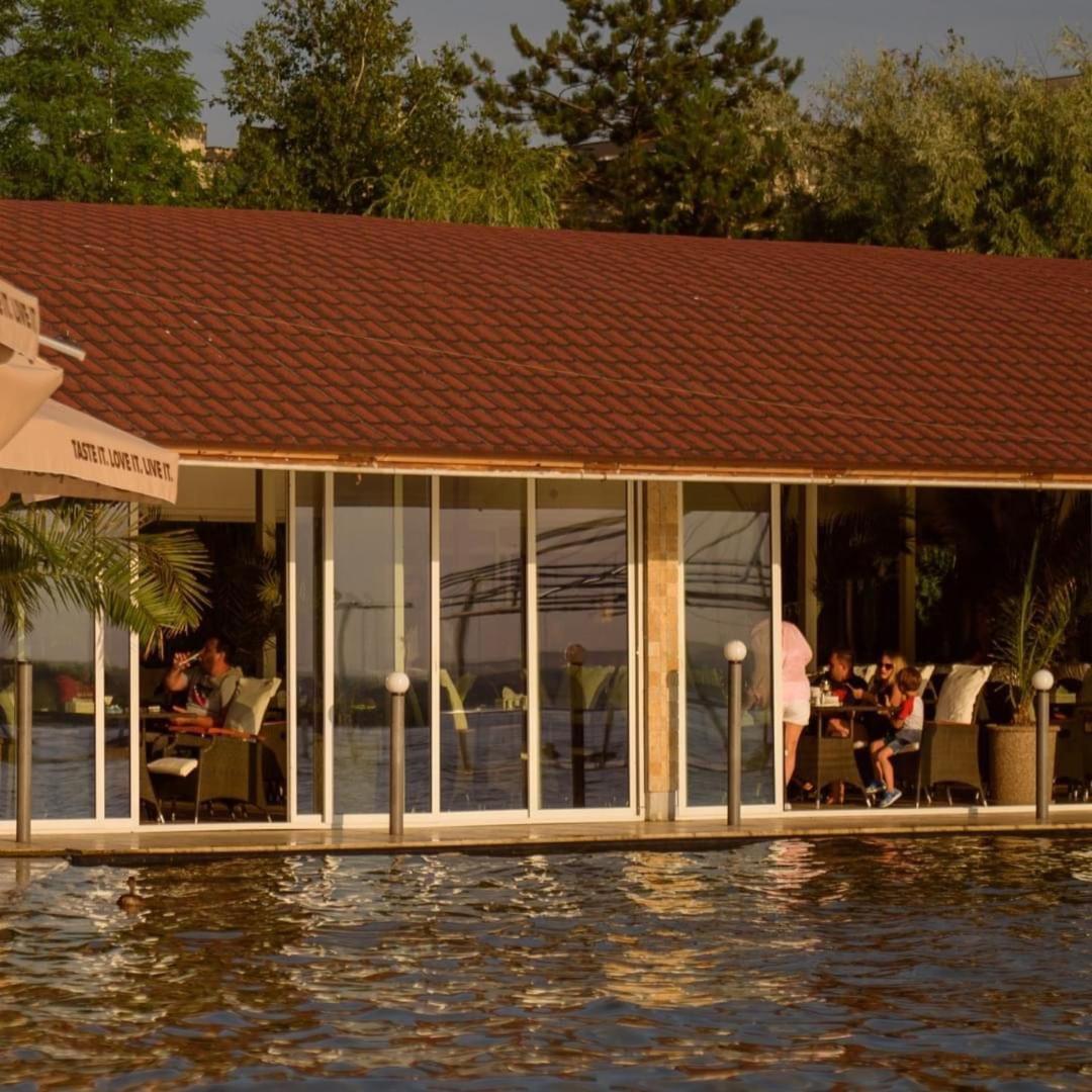 Hotel La Scoica Land Navodari Luaran gambar