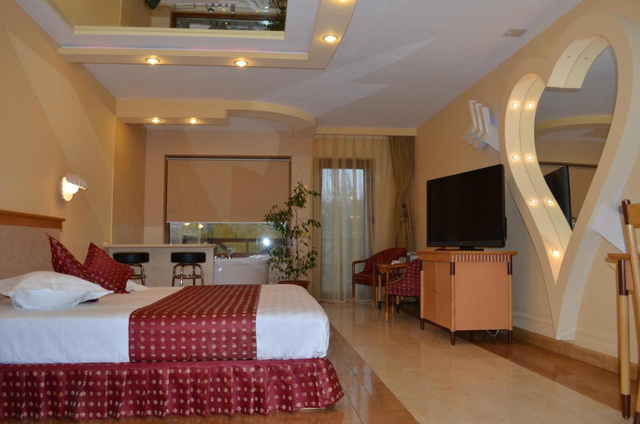Hotel La Scoica Land Navodari Luaran gambar